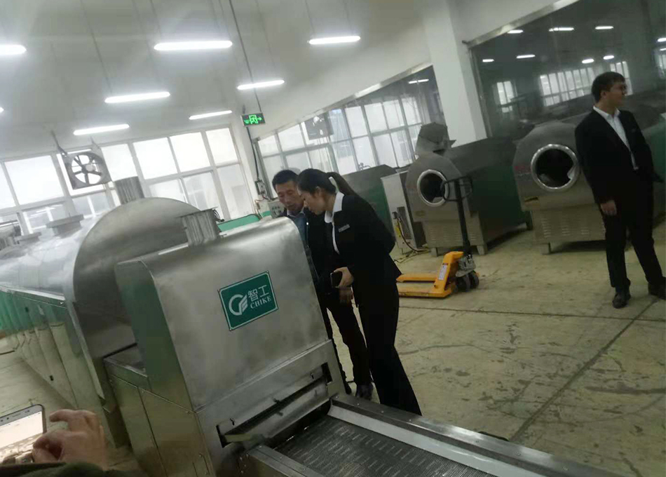 流水线炒瓜子机