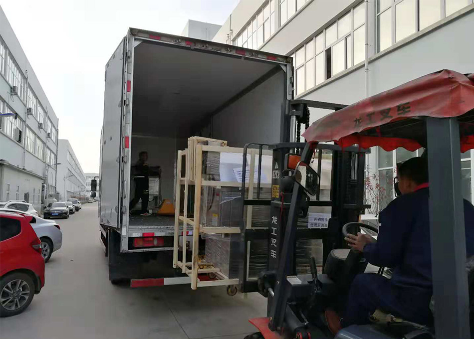 许昌智工炒货机发货