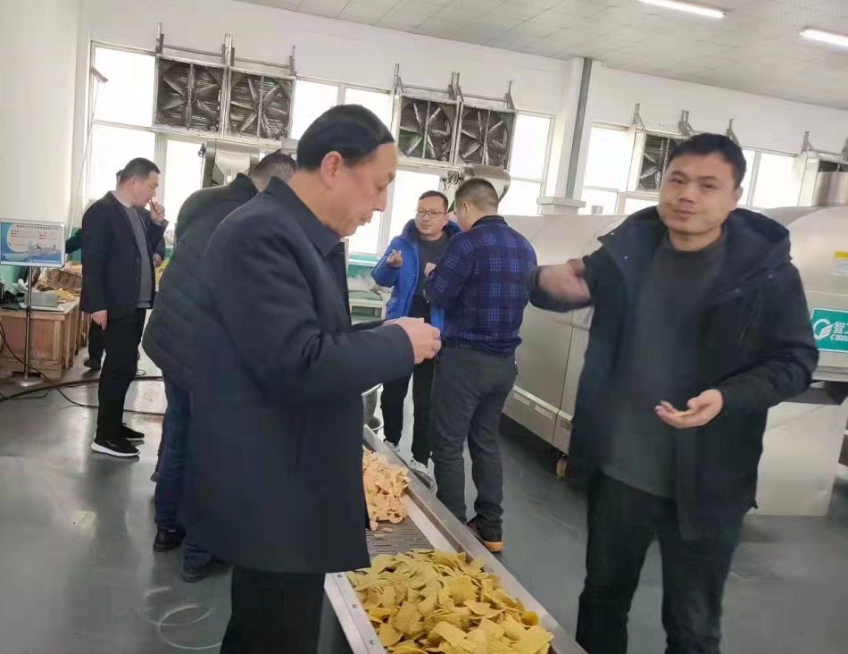 许昌智工小型流水线电磁炒货机