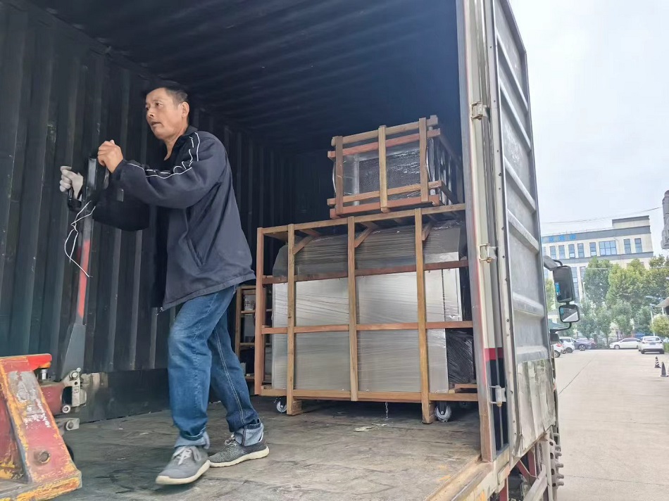 许昌智工电磁炒货机装车发货多地！