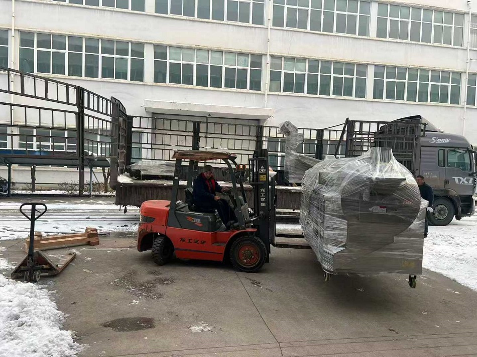 许昌智工4米炒瓜子电磁流水线炒货机发货河北